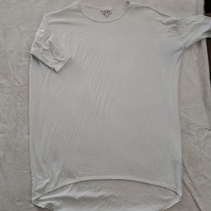 Lularoe solid white irma Med